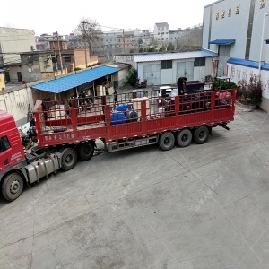 2PG1500x1000型對輥式制砂機發貨 發往福建