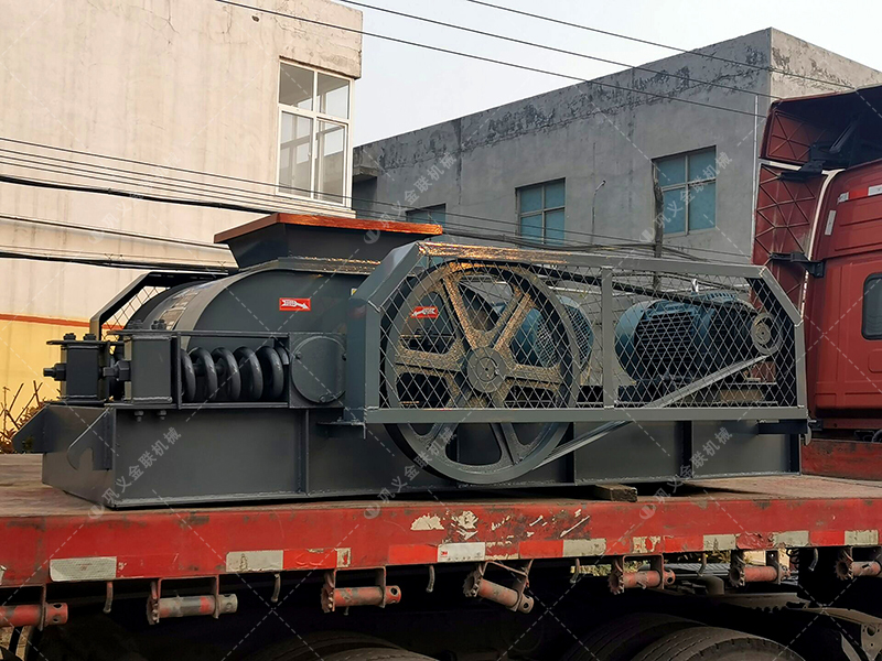 雙齒輥破碎機在破碎濕物料時需要注意什么？