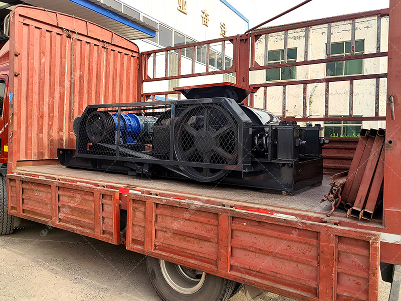 小型對輥制砂機崛起：時產(chǎn) 5 - 8 噸設備如何助力鄉(xiāng)村基建？