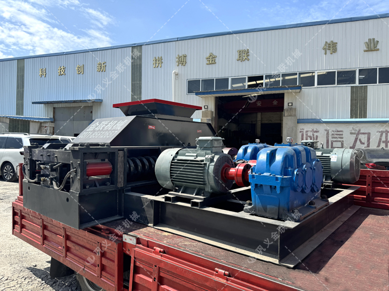 選購雙齒輥破碎機:拋開價格,聚焦這五大 “隱形價值”? 選購雙齒輥破碎機:拋開價格,聚焦這五大 “隱形價值”?